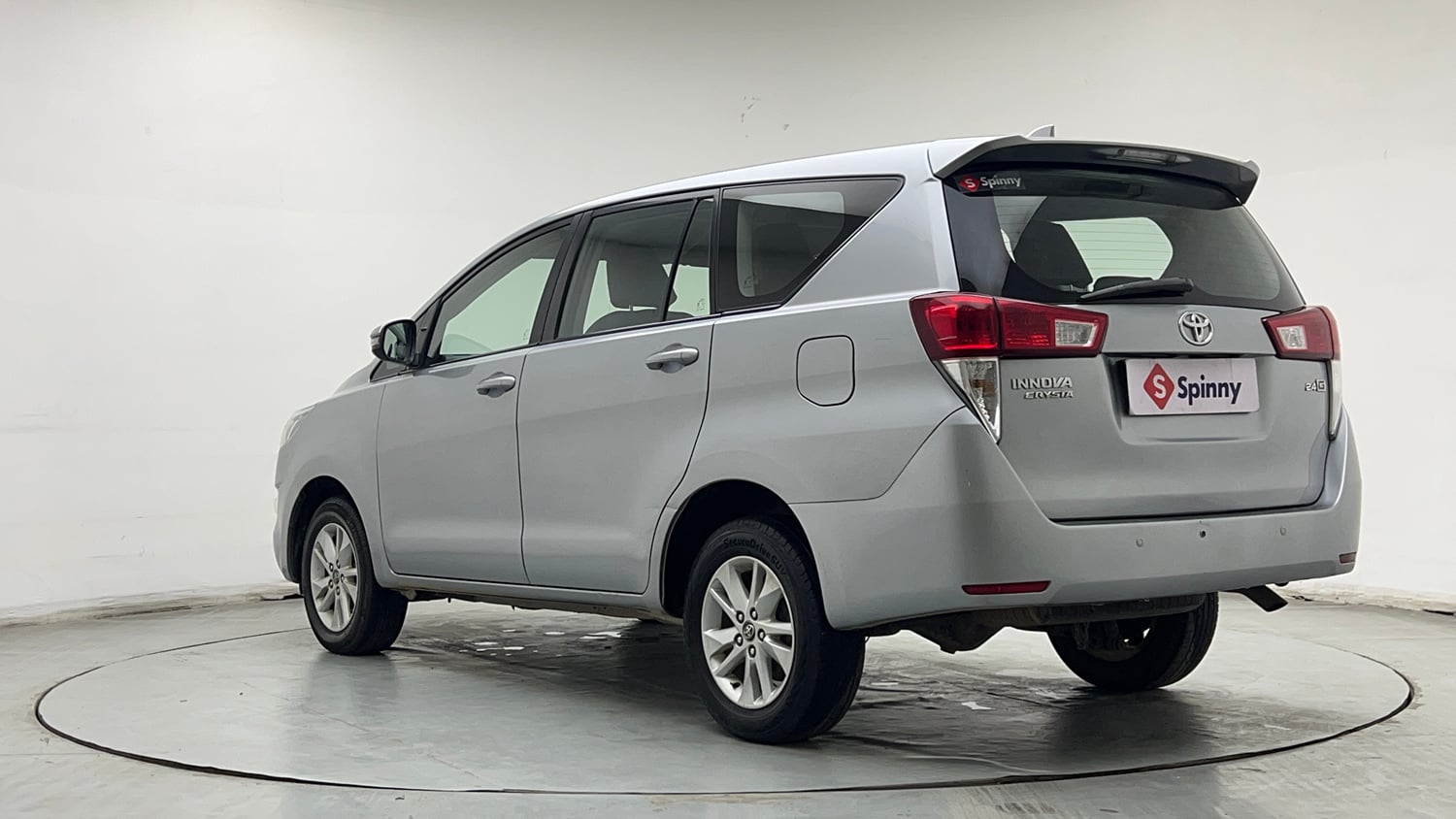Used 2018 Toyota Innova Crysta 2.4 G 7 STR Diesel Manual exterior LEFT REAR CORNER VIEW