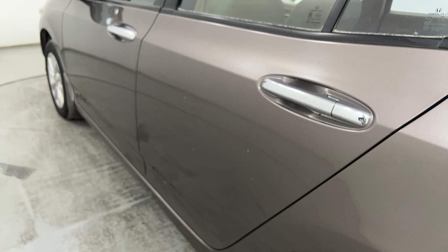 Used 2012 Honda City 1.5 V MT Petrol Manual dents MINOR SCRATCH