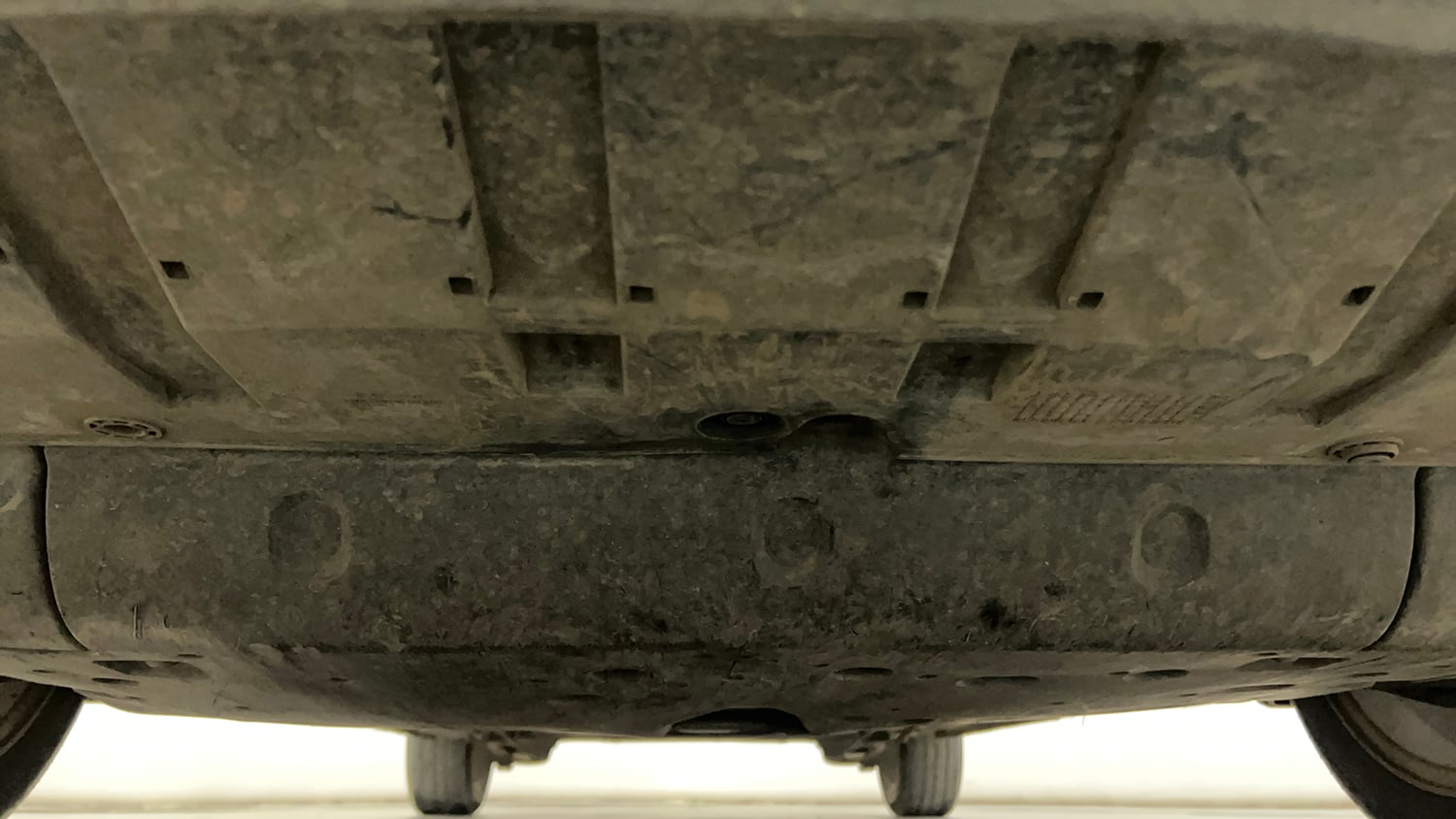 Used 2023 Honda City VX Petrol MT Petrol Manual extra FRONT LEFT UNDERBODY VIEW