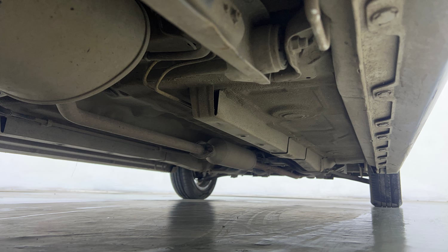 Used 2018 Maruti Suzuki Wagon R VXI+ (O) Petrol Manual extra REAR RIGHT UNDERBODY VIEW
