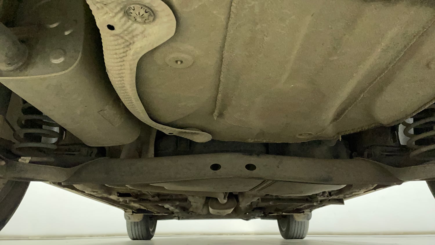 Used 2022 Volkswagen Taigun Topline 1.0 TSI MT Petrol Manual extra REAR UNDERBODY VIEW (TAKEN FROM REAR)