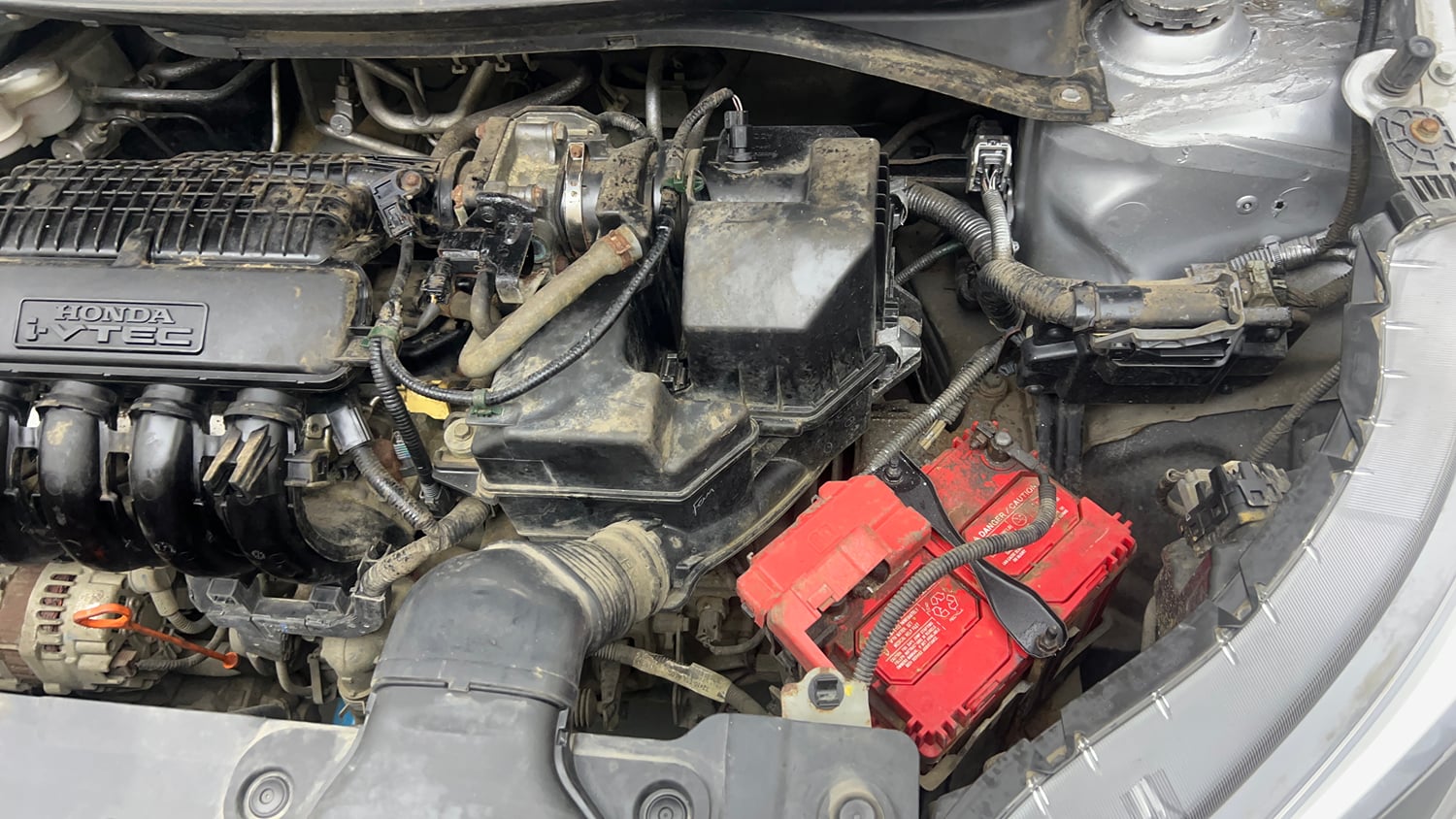 Used 2016 Honda BR-V S Petrol Petrol Manual engine ENGINE LEFT SIDE VIEW