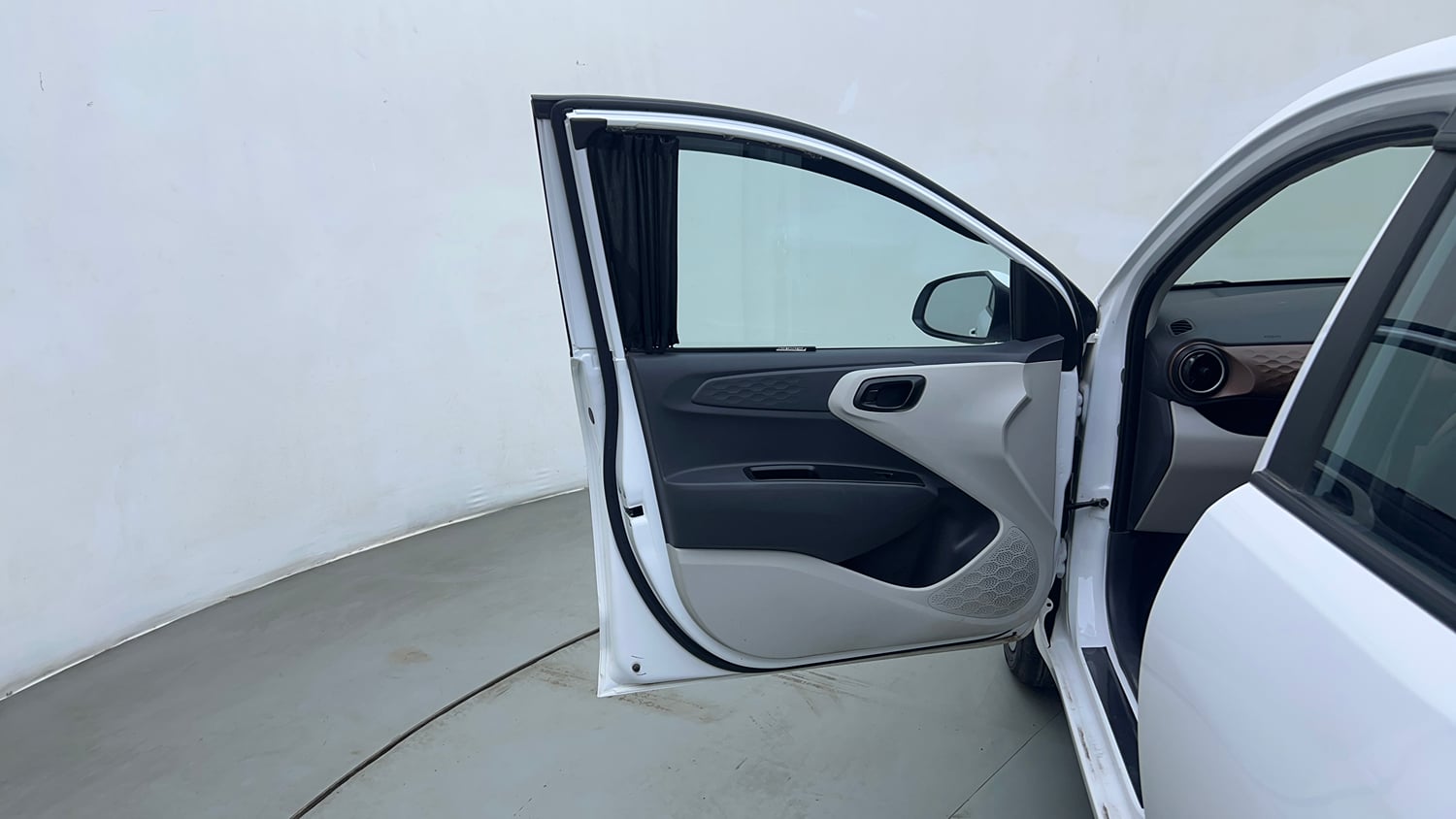 Used 2025 Hyundai Aura S 1.2 Petrol Petrol Manual interior LEFT FRONT DOOR OPEN VIEW