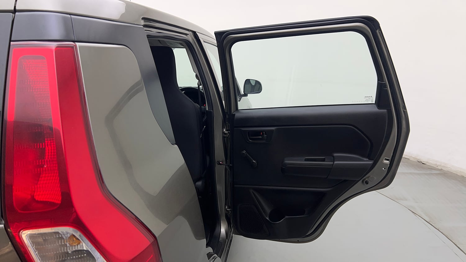 Used 2025 Maruti Suzuki Wagon R LXI 1.0 CNG Cng Manual interior RIGHT REAR DOOR OPEN VIEW