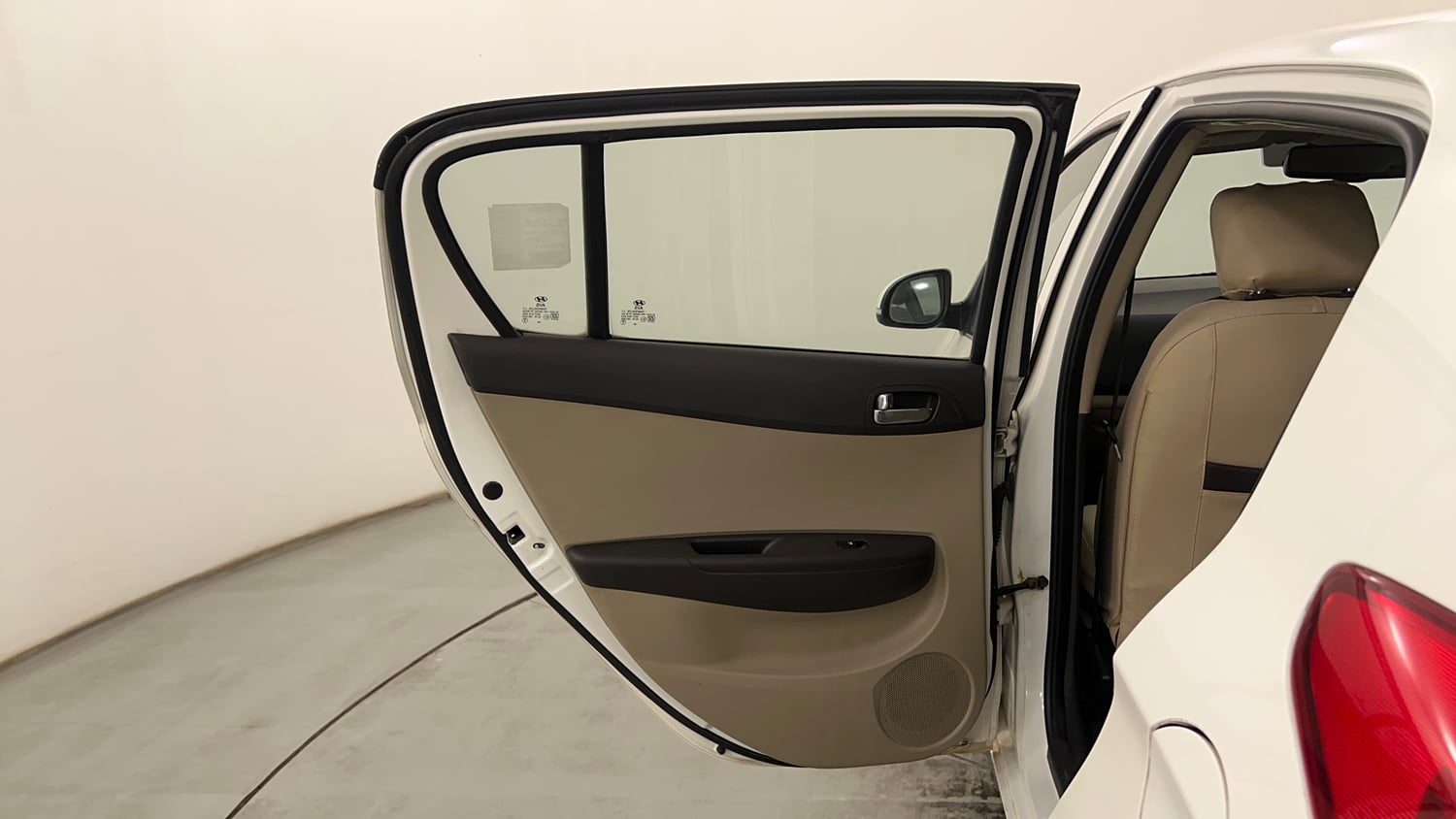 Used 2013 Hyundai i20 Asta 1.2 Petrol Manual interior LEFT REAR DOOR OPEN VIEW