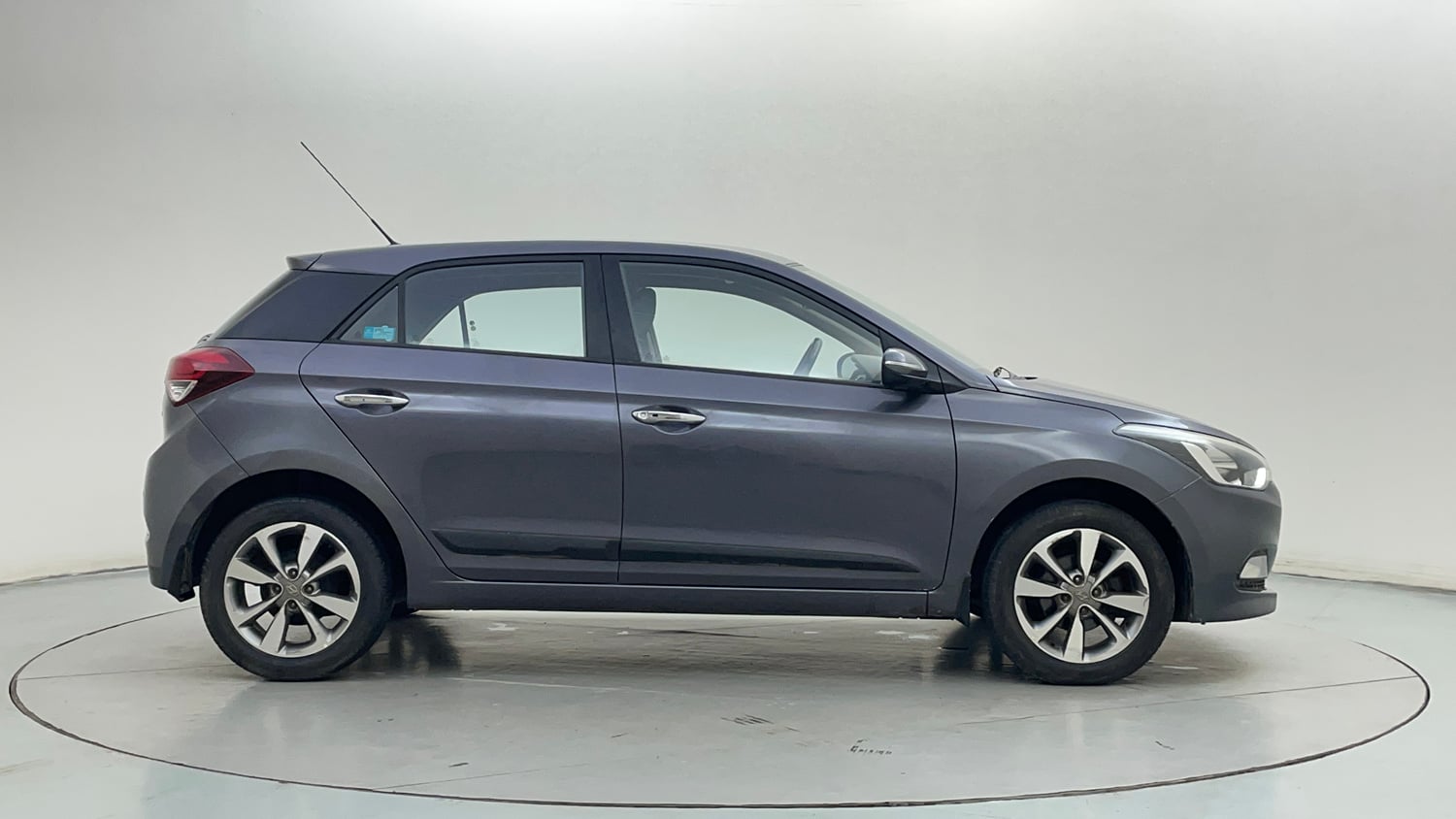 Used 2014 Hyundai Elite i20 Asta 1.2 Petrol Manual exterior RIGHT SIDE VIEW