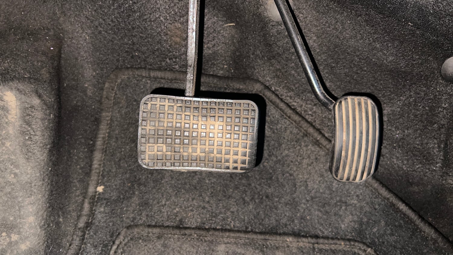 Used 2018 Tata Tiago Revotron XTA Petrol Automatic interior PEDALS VIEW