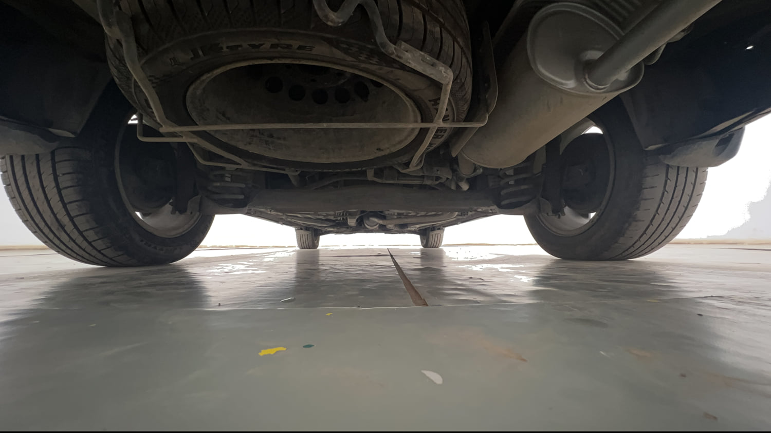 Used 2017 Honda BR-V V CVT Petrol Petrol Automatic extra REAR UNDERBODY VIEW (TAKEN FROM REAR)