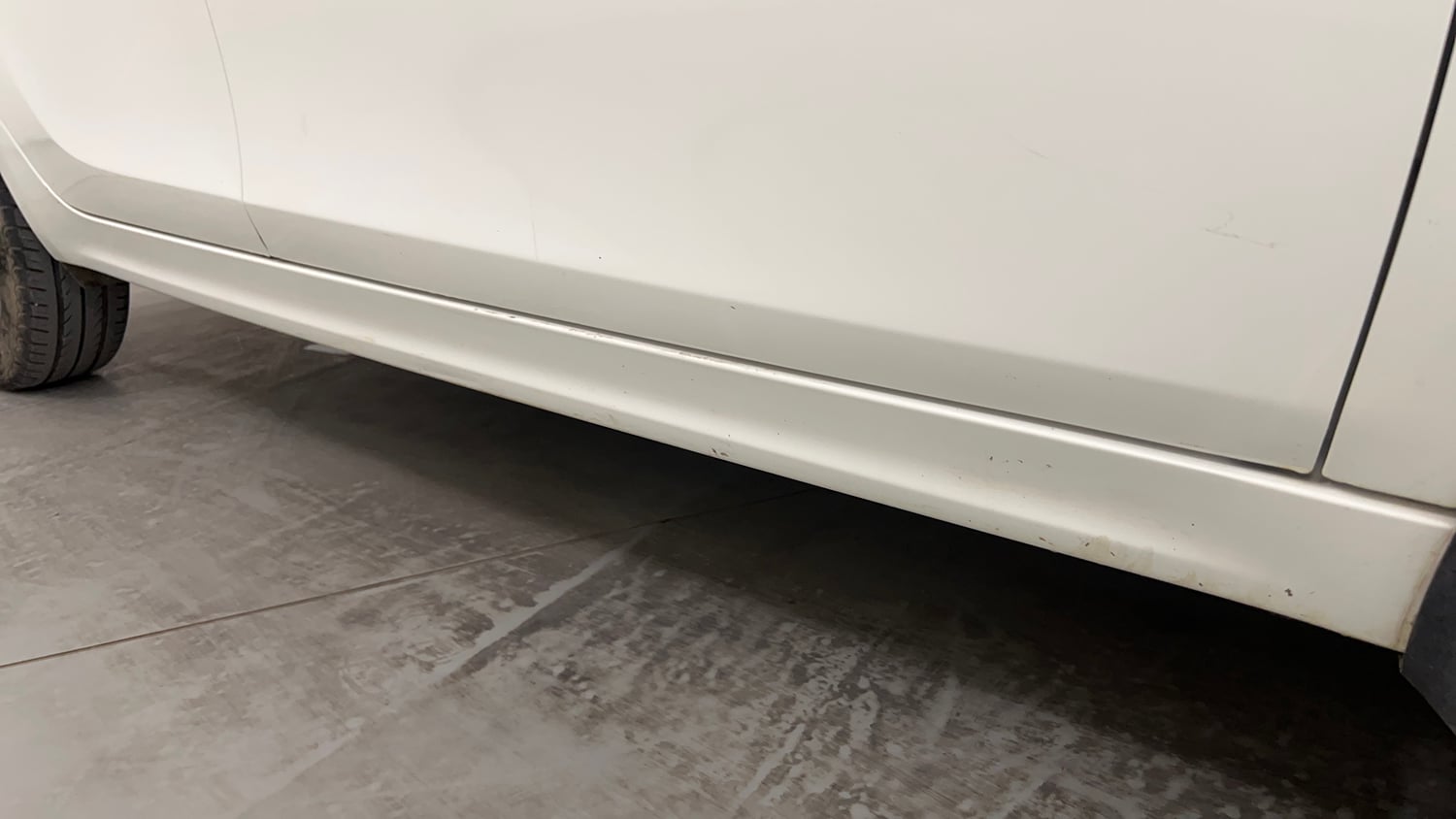 Used 2018 Tata Tiago Revotron XZ Petrol Manual dents MINOR DENT