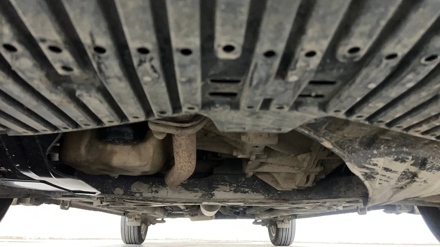 Used 2022 Maruti Suzuki Ciaz Zeta 1.5 Petrol Manual extra FRONT LEFT UNDERBODY VIEW