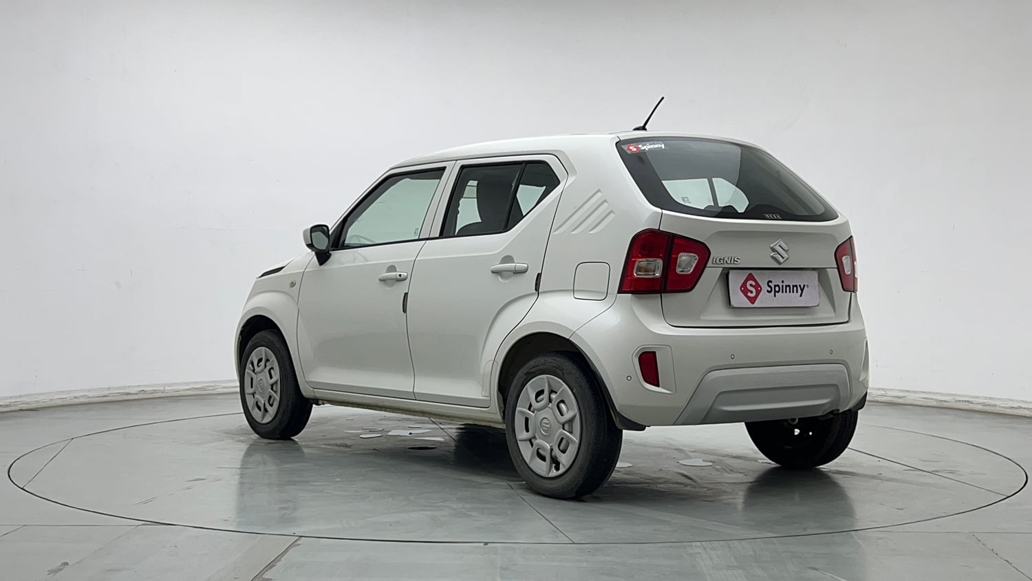 Used 2024 Maruti Suzuki Ignis Sigma 1.2 MT Petrol Manual exterior LEFT REAR CORNER VIEW