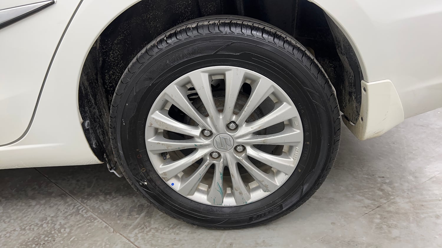 Used 2022 Maruti Suzuki Ciaz Zeta 1.5 Petrol Manual tyres LEFT REAR TYRE RIM VIEW