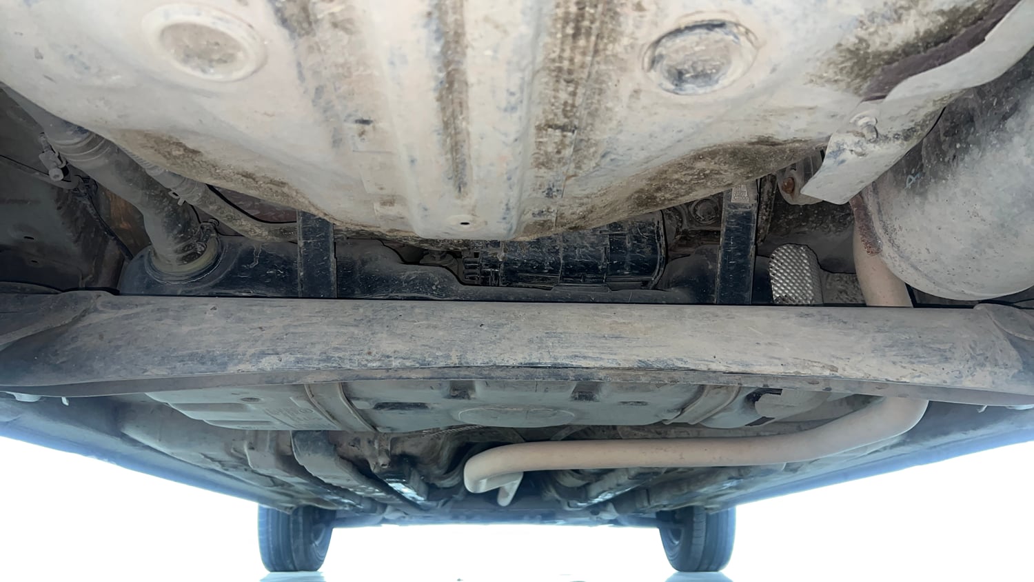 Used 2016 Hyundai Elite i20 Sportz 1.2 Petrol Manual extra REAR UNDERBODY VIEW (TAKEN FROM REAR)