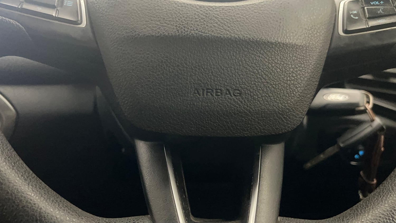 Used 2018 Ford EcoSport Trend 1.5L Ti-VCT Petrol Manual top_features Airbags