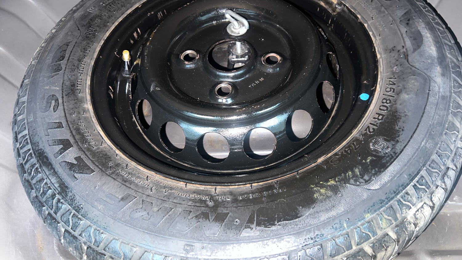 Used 2017 Maruti Suzuki Alto 800 VXi Petrol Manual tyres SPARE TYRE VIEW