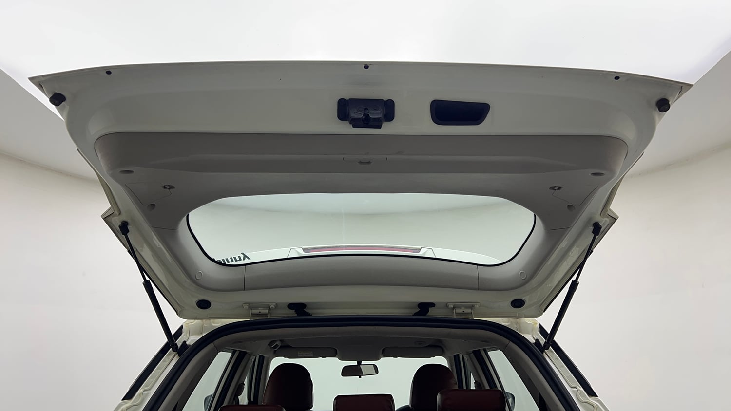 Used 2019 Mahindra XUV 300 1.2 W6 Petrol Manual interior DICKY DOOR OPEN VIEW