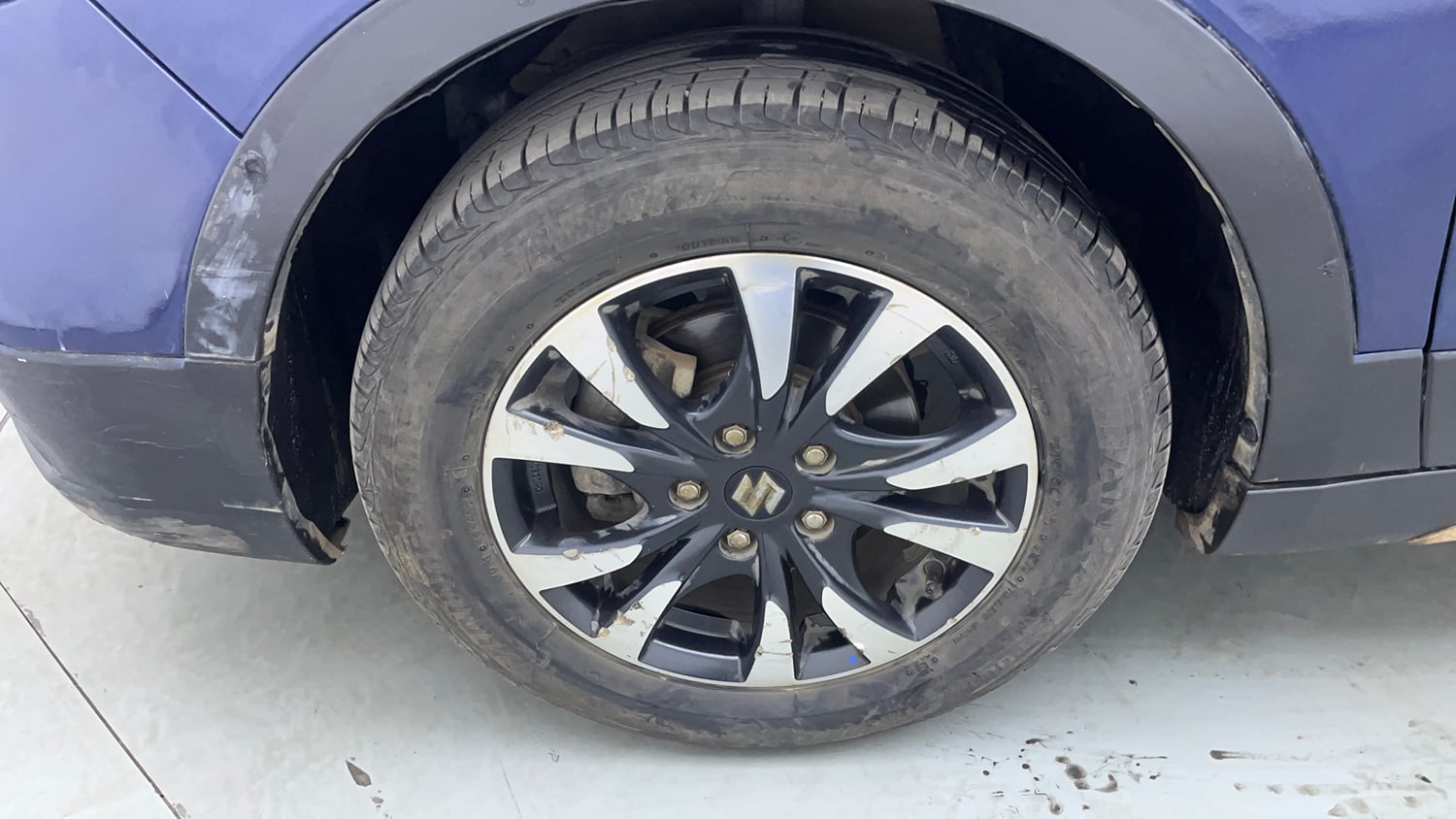 Used 2018 Maruti Suzuki S-Cross Zeta 1.3 Diesel Manual tyres LEFT FRONT TYRE RIM VIEW