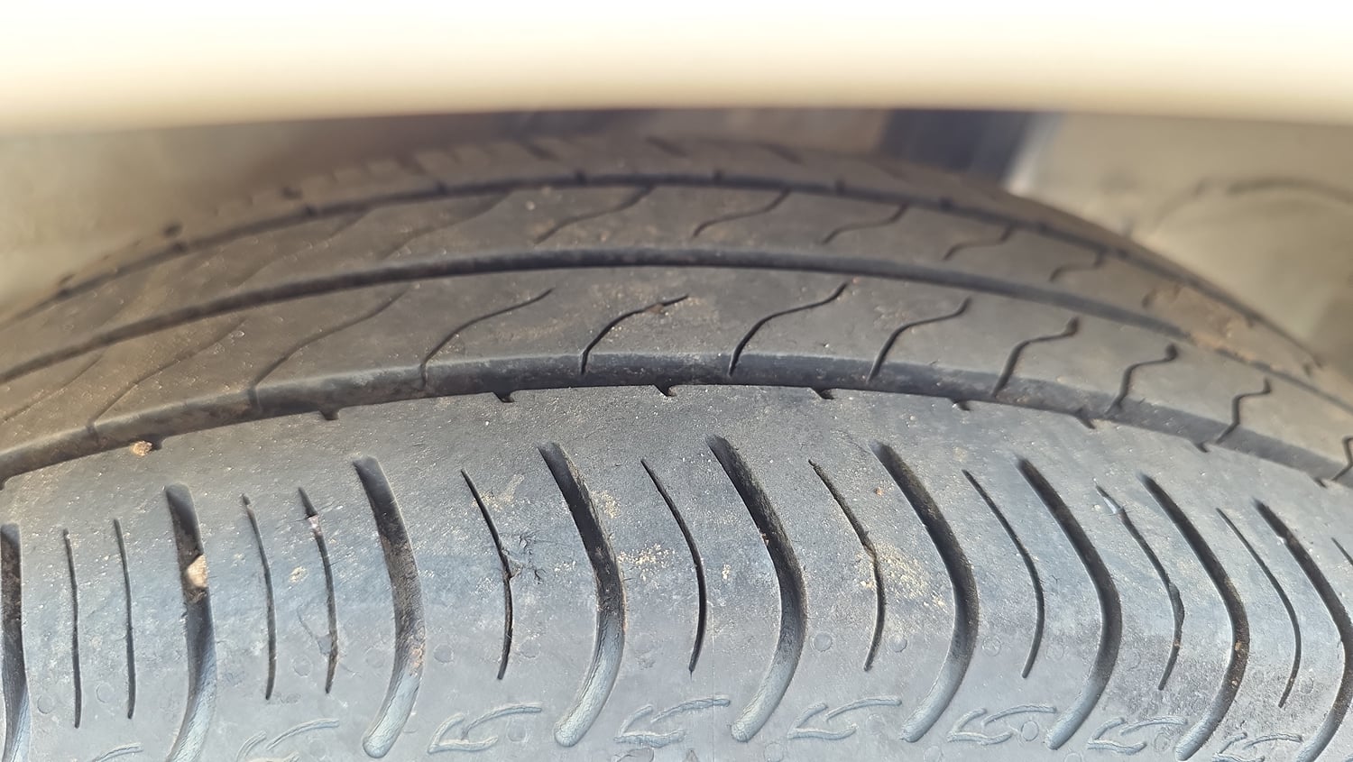 Used 2023 Honda Amaze VX 1.2 Petrol MT Petrol Manual tyres LEFT REAR TYRE TREAD VIEW
