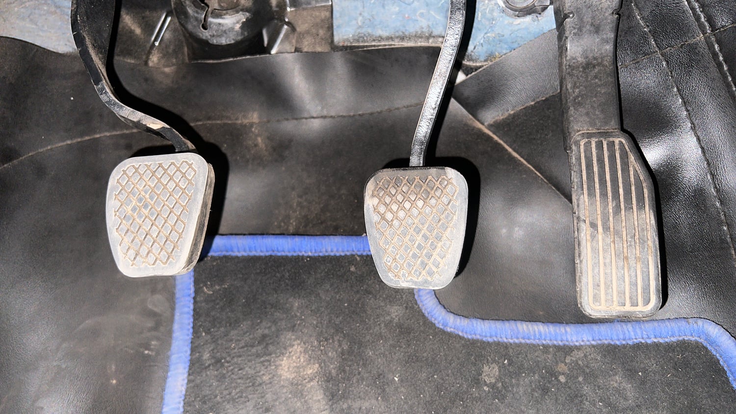 Used 2017 Honda WR-V S MT Petrol Petrol Manual interior PEDALS VIEW