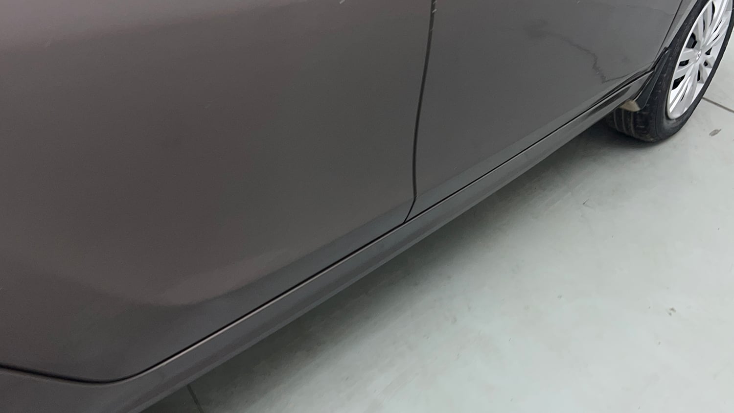 Used 2018 Tata Tiago Revotron XTA Petrol Automatic dents MINOR SCRATCH