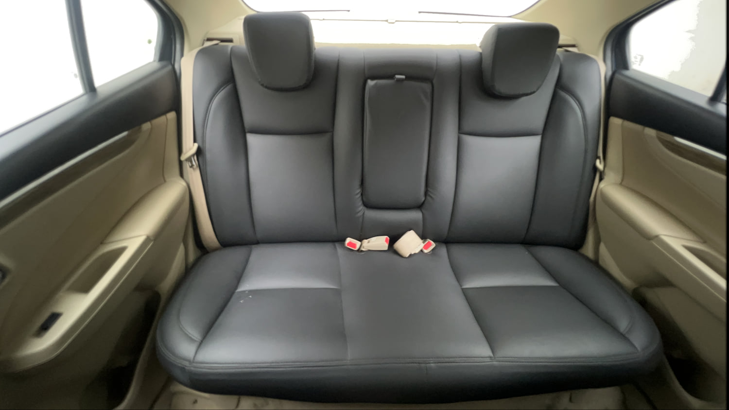 Used 2021 Maruti Suzuki Ciaz Zeta 1.5 Petrol Manual interior REAR SEAT CONDITION VIEW