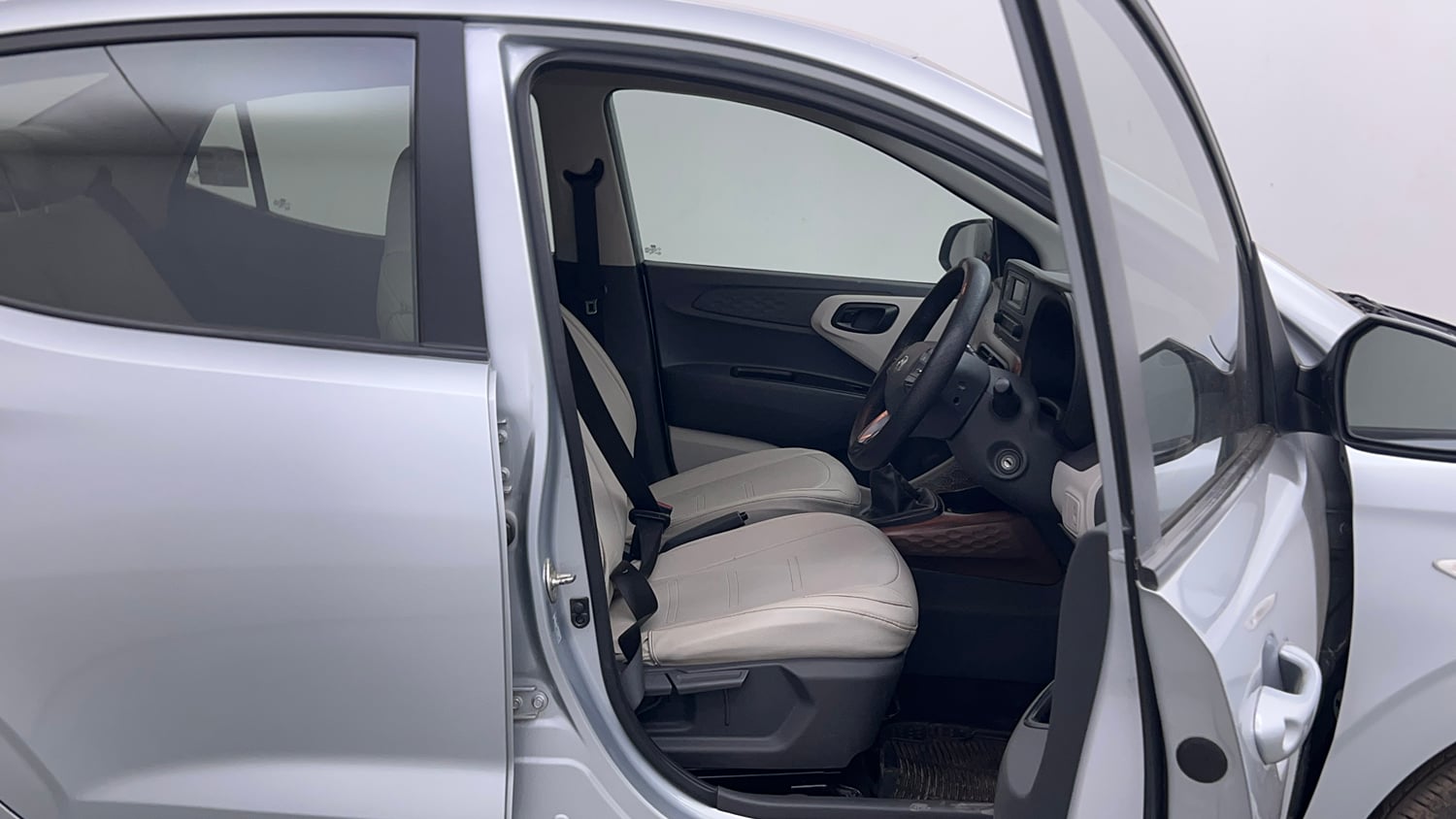 Used 2023 Hyundai Aura S 1.2 Petrol Petrol Manual interior RIGHT SIDE FRONT DOOR CABIN VIEW