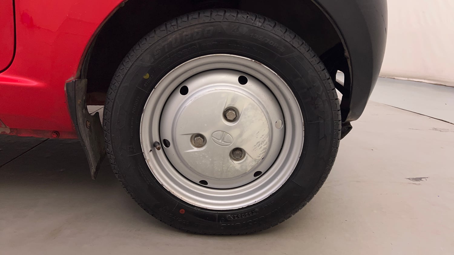 Used 2013 Tata Nano CX Petrol Manual tyres RIGHT FRONT TYRE RIM VIEW