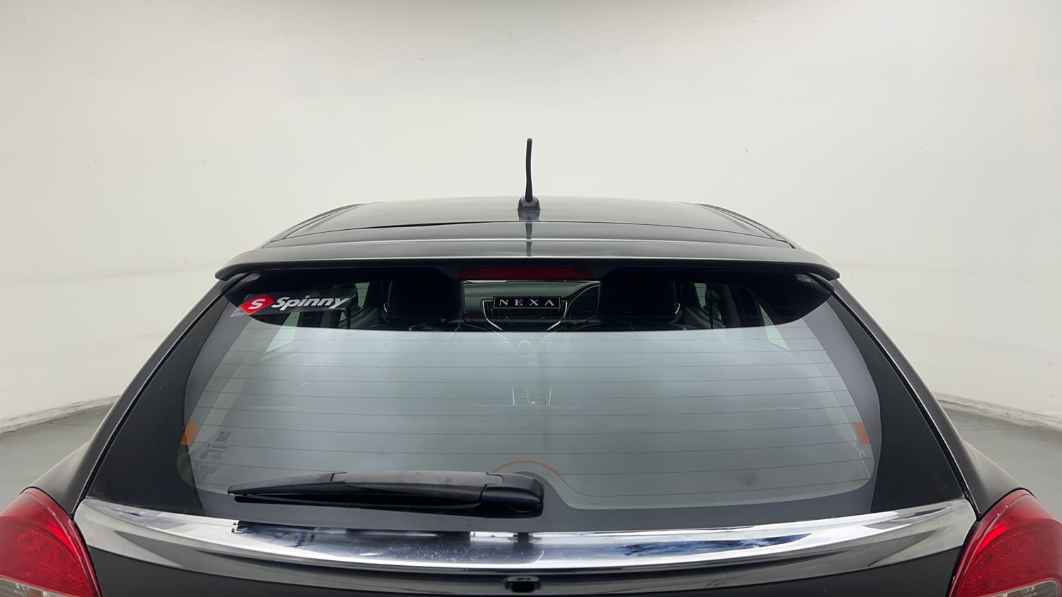 Used 2016 Maruti Suzuki Baleno Zeta 1.2 AT Petrol Automatic exterior BACK WINDSHIELD VIEW