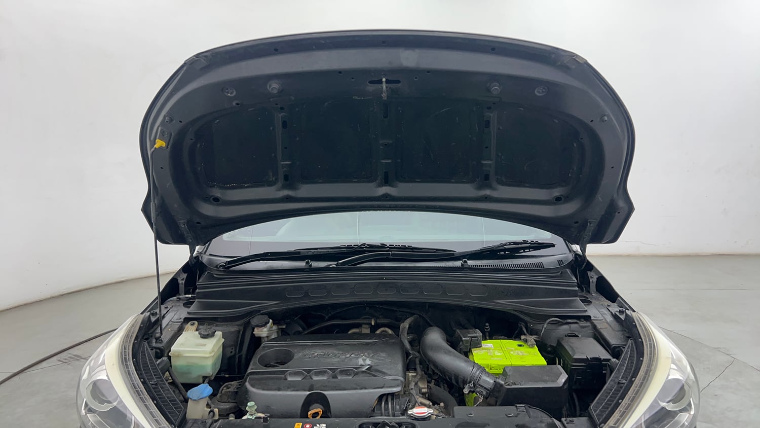 Used 2016 Hyundai Creta 1.6 SX Diesel Manual engine ENGINE & BONNET OPEN FRONT VIEW