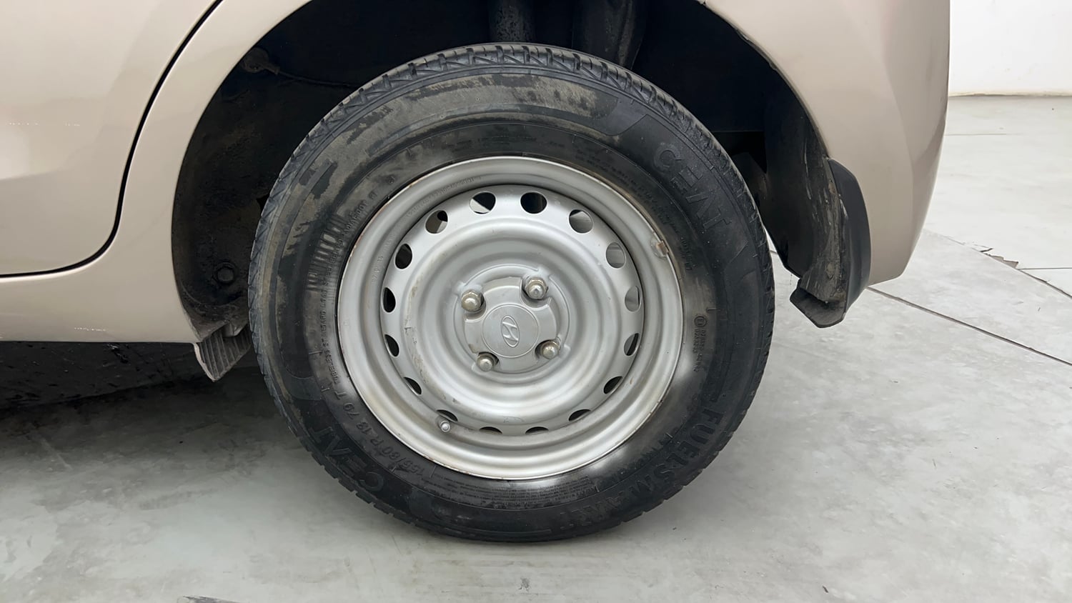 Used 2019 Hyundai Santro Era Executive Petrol Manual tyres LEFT REAR TYRE RIM VIEW