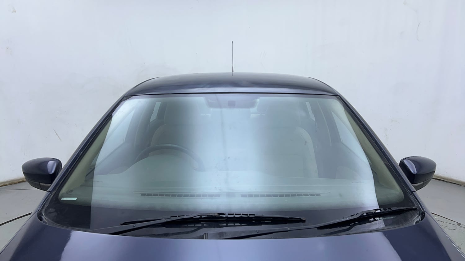 Used 2015 Volkswagen Vento Highline Diesel Diesel Manual exterior FRONT WINDSHIELD VIEW