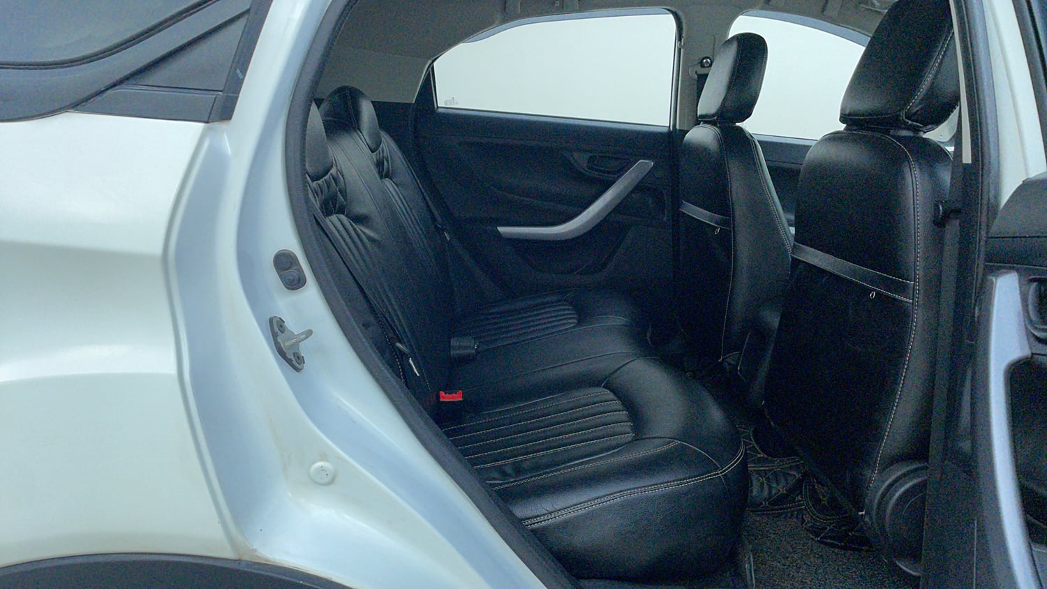 Used 2022 Tata Nexon XMA (S) Petrol Automatic interior RIGHT SIDE REAR DOOR CABIN VIEW