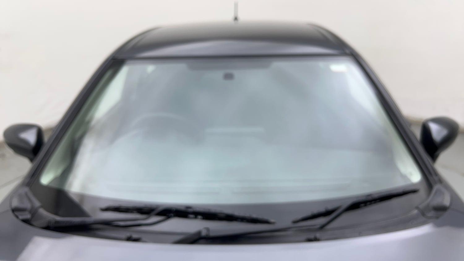 Used 2025 Maruti Suzuki Baleno Delta MT Petrol Manual exterior FRONT WINDSHIELD VIEW