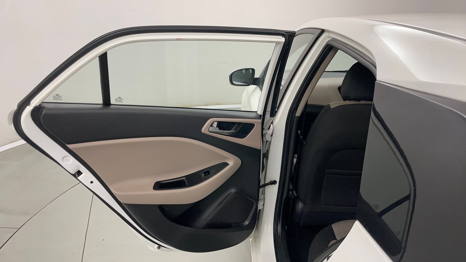 Used 2017 Hyundai Elite i20 Asta 1.2 (O) Petrol Manual interior LEFT REAR DOOR OPEN VIEW