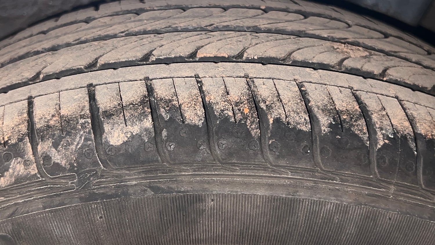 Used 2023 Hyundai Aura S 1.2 Petrol Petrol Manual tyres LEFT REAR TYRE TREAD VIEW