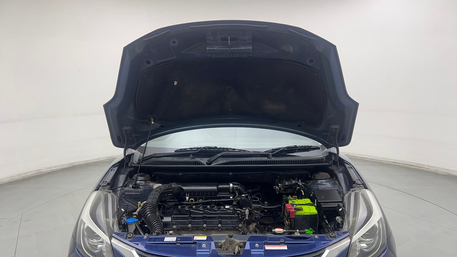 Used 2019 Maruti Suzuki Baleno Zeta Automatic Petrol Automatic engine ENGINE & BONNET OPEN FRONT VIEW