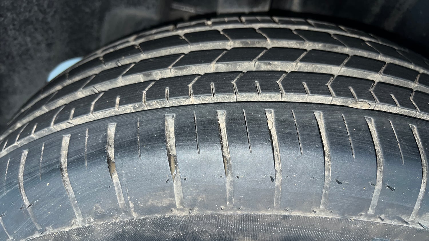 Used 2025 Maruti Suzuki Baleno Delta MT Petrol Manual tyres RIGHT REAR TYRE TREAD VIEW