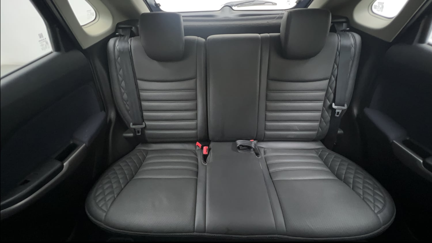 Used 2019 Maruti Suzuki Baleno Zeta 1.2 Petrol Manual interior REAR SEAT CONDITION VIEW
