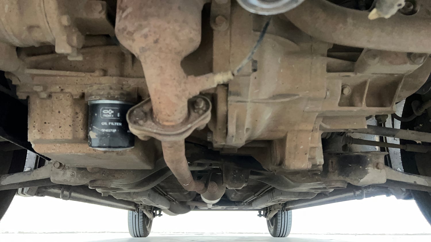 Used 2014 Maruti Suzuki Wagon R VXI Petrol Manual extra FRONT LEFT UNDERBODY VIEW