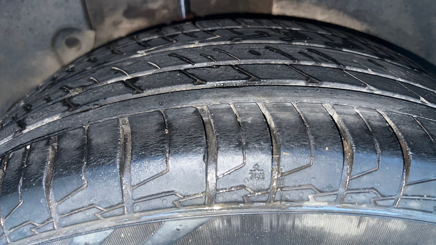 Used 2020 kia Seltos GTX DCT 1.4 Petrol Automatic tyres RIGHT REAR TYRE TREAD VIEW