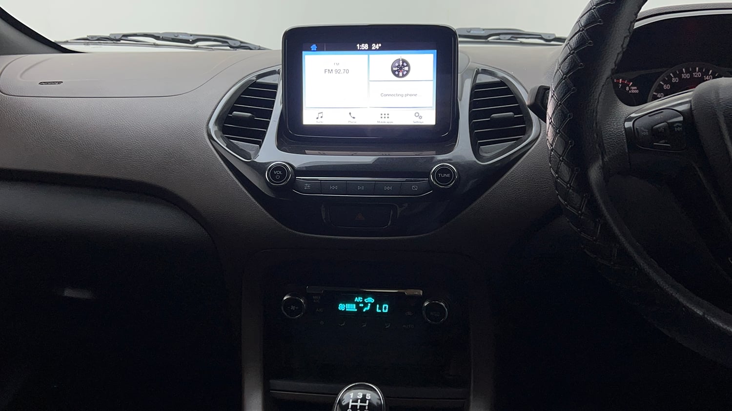 Used 2019 Ford Freestyle Titanium Plus 1.2 Ti-VCT Petrol Manual interior MUSIC SYSTEM & AC CONTROL VIEW