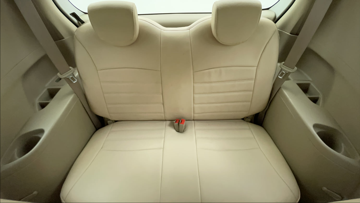 Used 2013 Maruti Suzuki Ertiga Vxi Petrol Manual interior THIRD ROW SEAT
