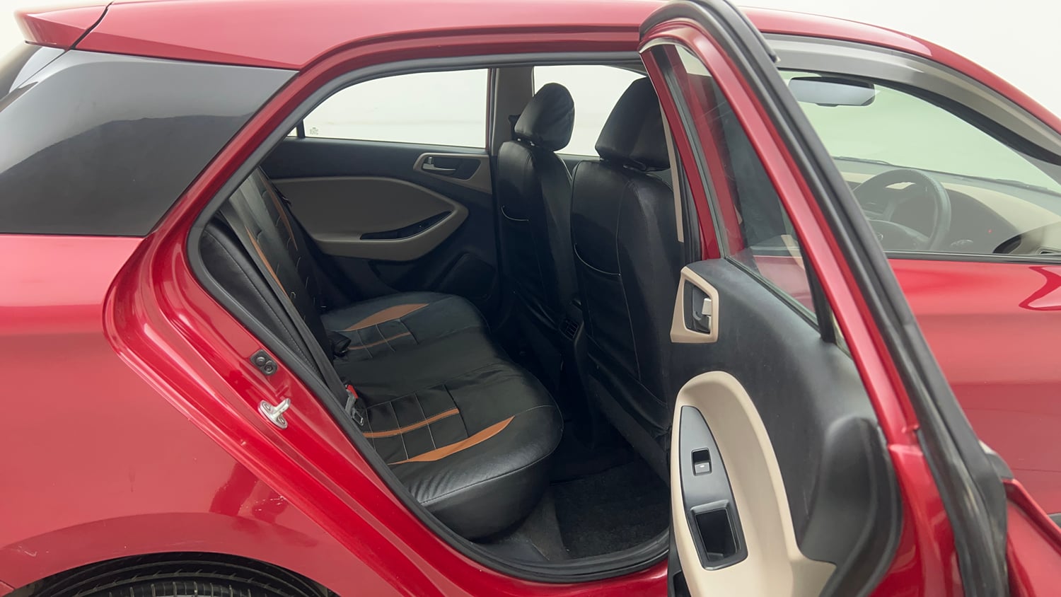 Used 2016 Hyundai Elite i20 Sportz 1.2 Petrol Manual interior RIGHT SIDE REAR DOOR CABIN VIEW