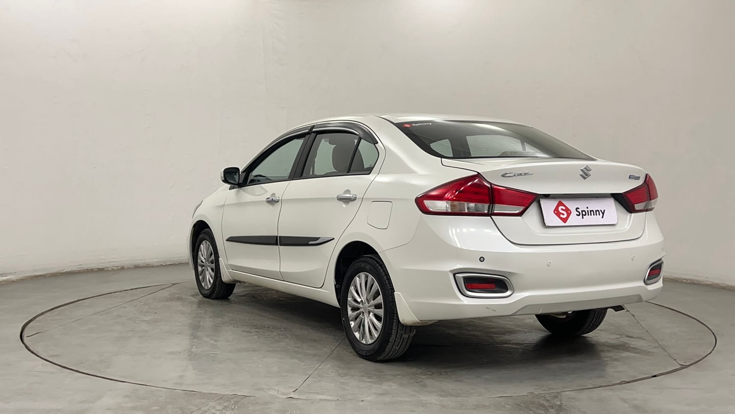 Used 2022 Maruti Suzuki Ciaz Zeta 1.5 Petrol Manual exterior LEFT REAR CORNER VIEW
