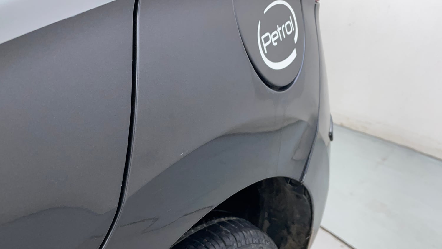 Used 2021 Hyundai Santro Magna Petrol Manual dents MINOR DENT
