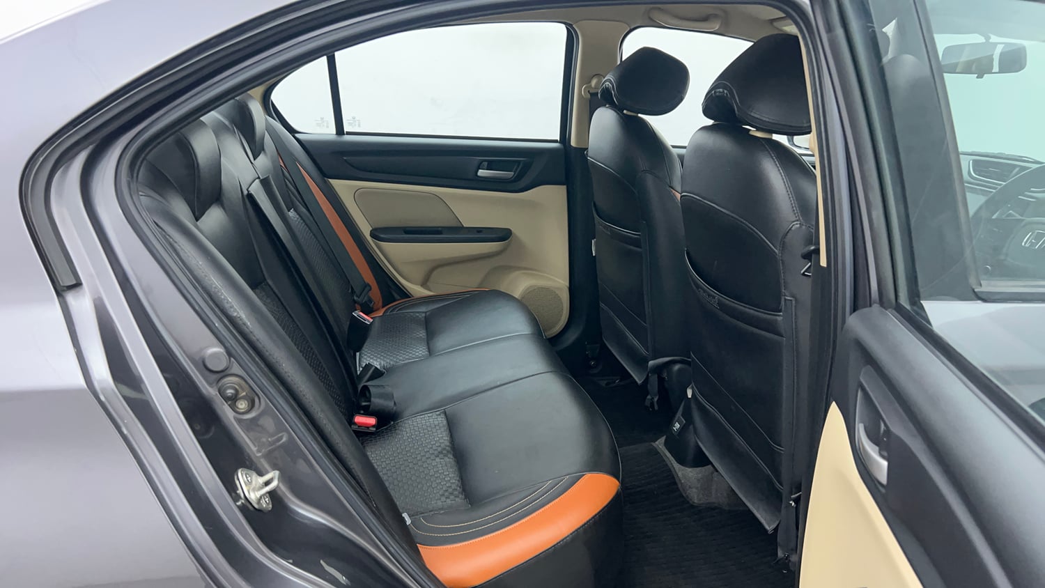 Used 2019 Honda Amaze 1.2 VX CVT Petrol Petrol Automatic interior RIGHT SIDE REAR DOOR CABIN VIEW