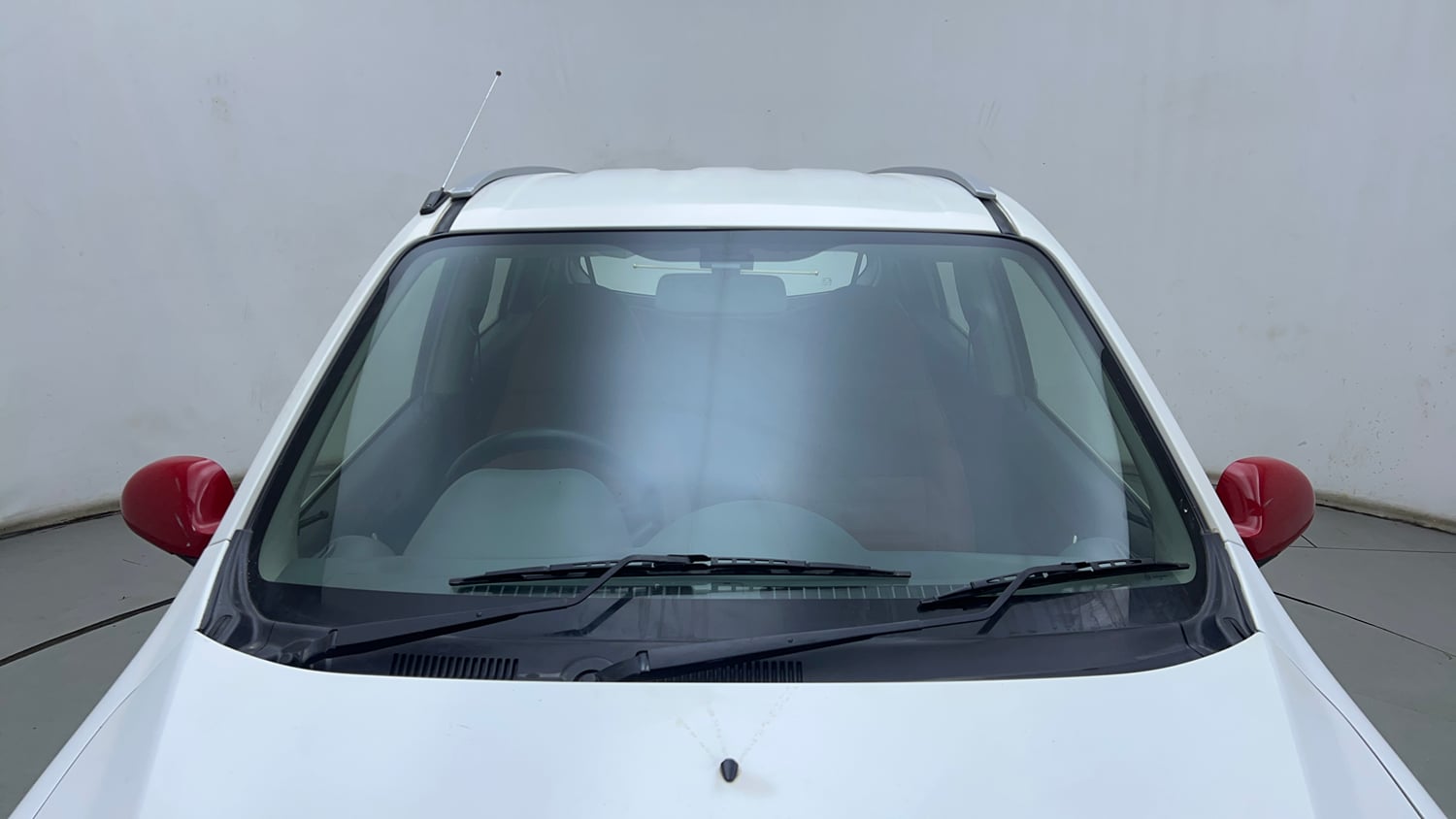 Used 2014 Maruti Suzuki Alto 800 Lxi Petrol Manual exterior FRONT WINDSHIELD VIEW