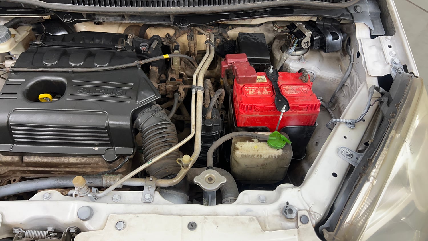 Used 2014 Maruti Suzuki Wagon R VXI Petrol Manual engine ENGINE LEFT SIDE VIEW