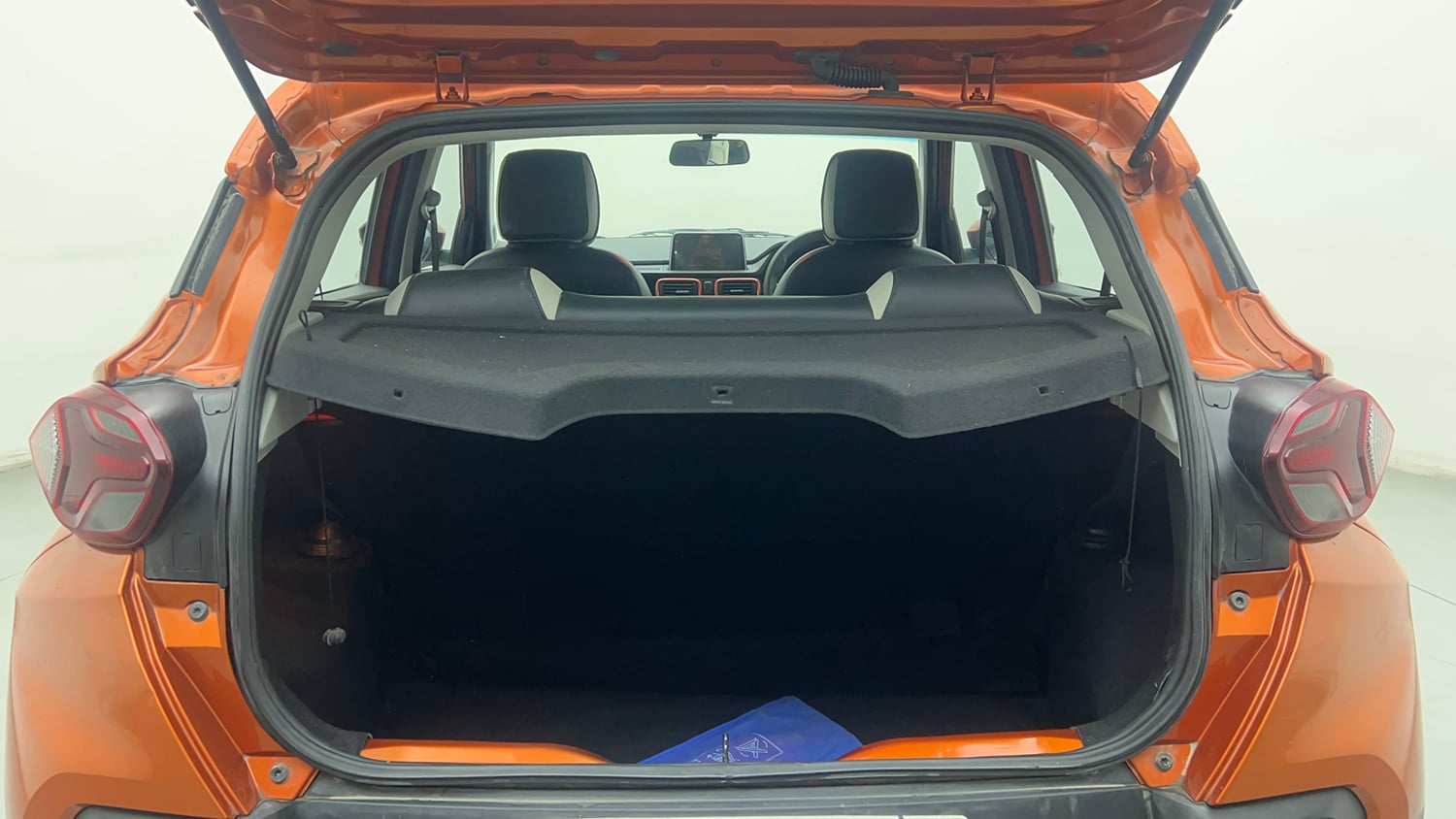 Used 2021 Tata Punch Adventure Rhythm Pack MT Petrol Manual interior DICKY INSIDE VIEW