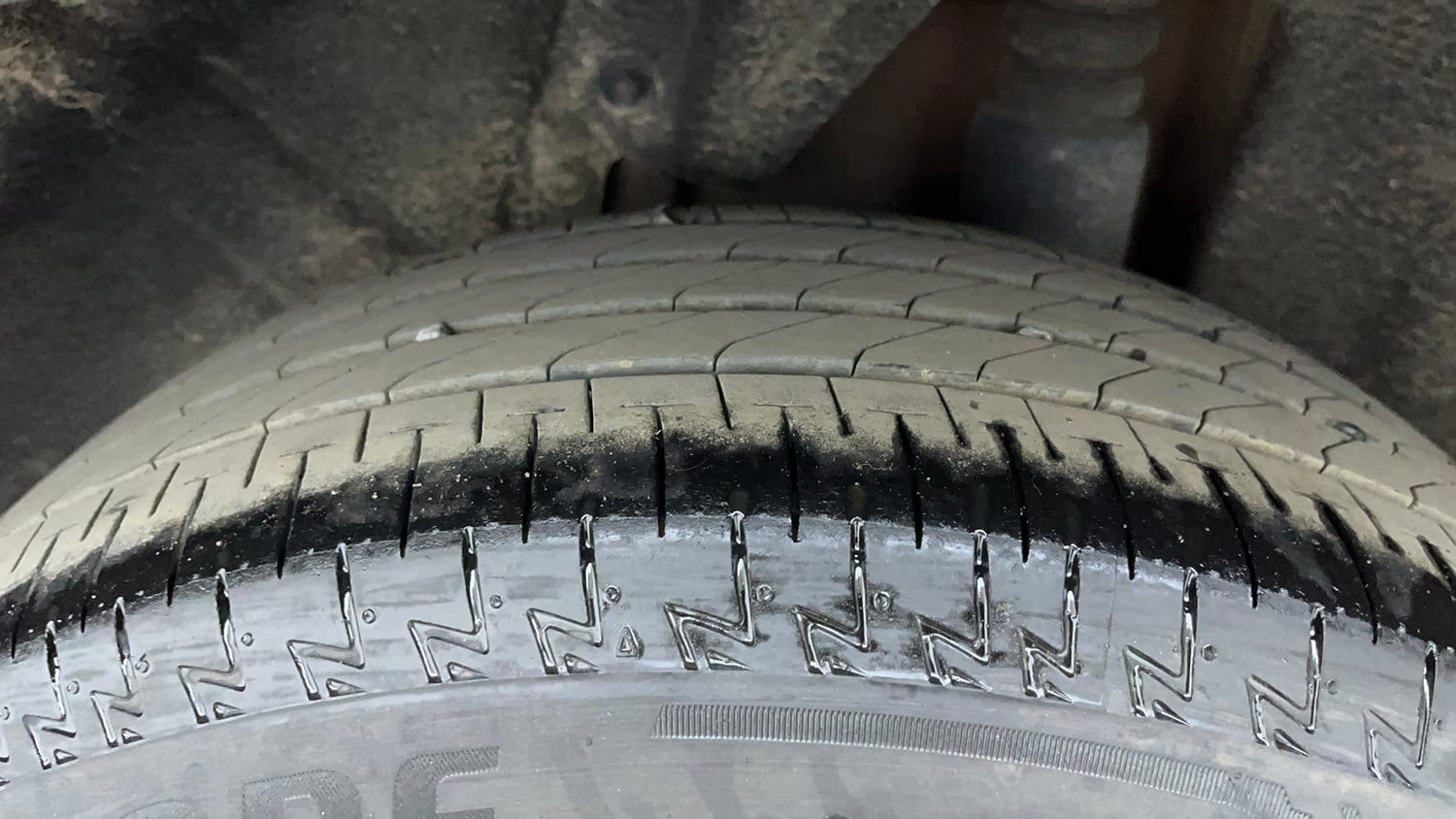 Used 2021 BMW X1 sDrive20i xLine Petrol Automatic tyres LEFT REAR TYRE TREAD VIEW